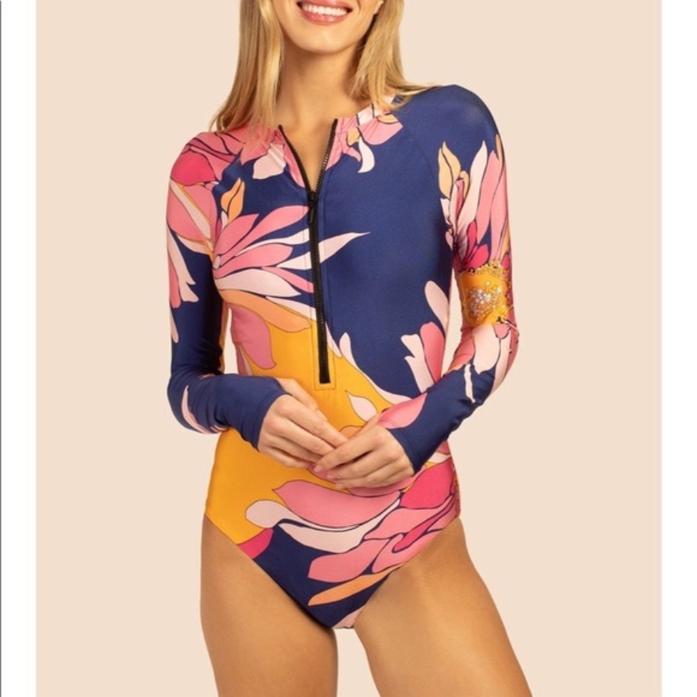 Trina Turk Swim Breeze Zip Front Long Sleeve Paddle Suit One Piece size Medium